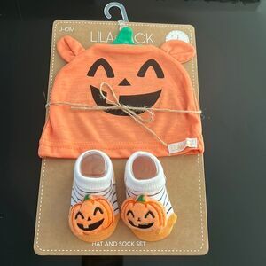 NWT LILA and JACK My first HALLOWEEN Hat & socks
